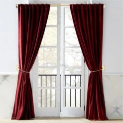 Bolt Polished Brass Chain Curtain Tieback -Home Furnishings Store BoltDrpryTiebackChnPldBrsAVSHF21