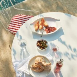 Eyelet White Linen Napkin -Home Furnishings Store CB2SU22 17D v2 RET