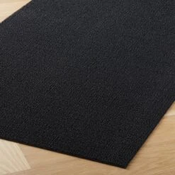 Chilewich Solid Black Shag Runner Rug 2'x6' -Home Furnishings Store ChlwchSldBkShgRnnr24X72inAVSHS21