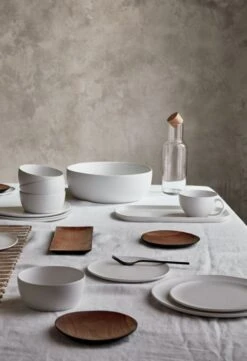 Crisp Matte White Dinner Plate Set Of 8 -Home Furnishings Store CrispMatteWhiteDinnerwareJL19 1