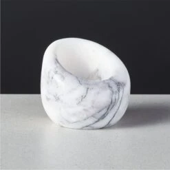 Pinch Marble Salt Cellar