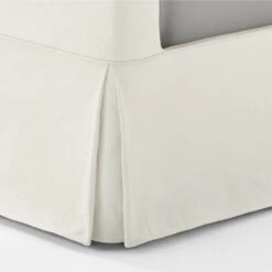 Pullover Slipcover Queen Sateen Queen Bed -Home Furnishings Store PulloverPleatSateenQBedAVSSS21