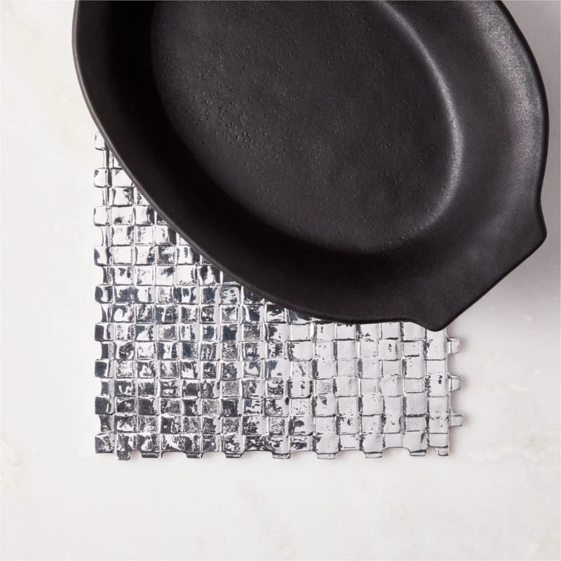 Selvage Aluminum Metal Trivet 4 Selvage Aluminum Metal Trivet - Image 2